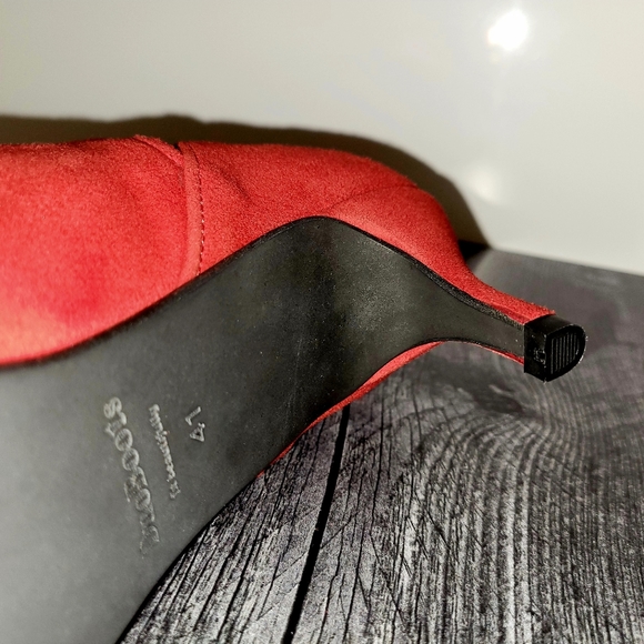 DuoBoots | Somerton Suede Boot, Red, Size 10 (EU 41) - Picture 7 of 7